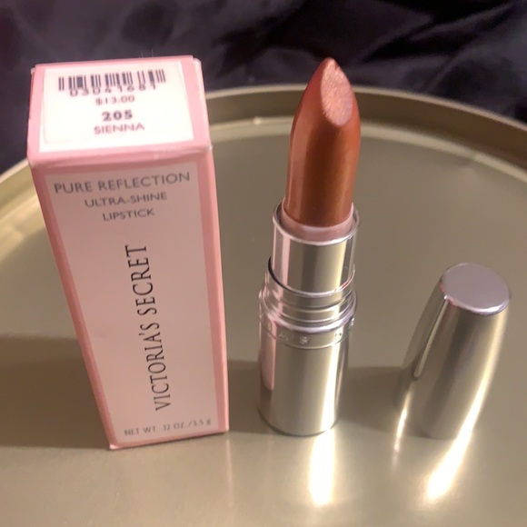 PURE REFLEXION SIENNA LIPSTICK 205 VICTORIA SECRET